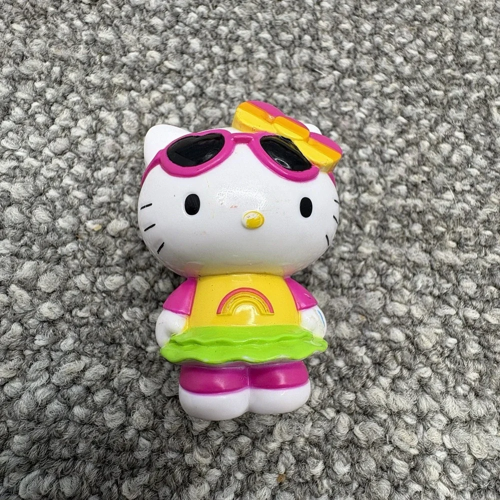 VTG Hello Kitty Collection Fast Food Toys Stamp Paper Puncher Hanging Toys Too
